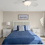 Edgewater 1210-1
