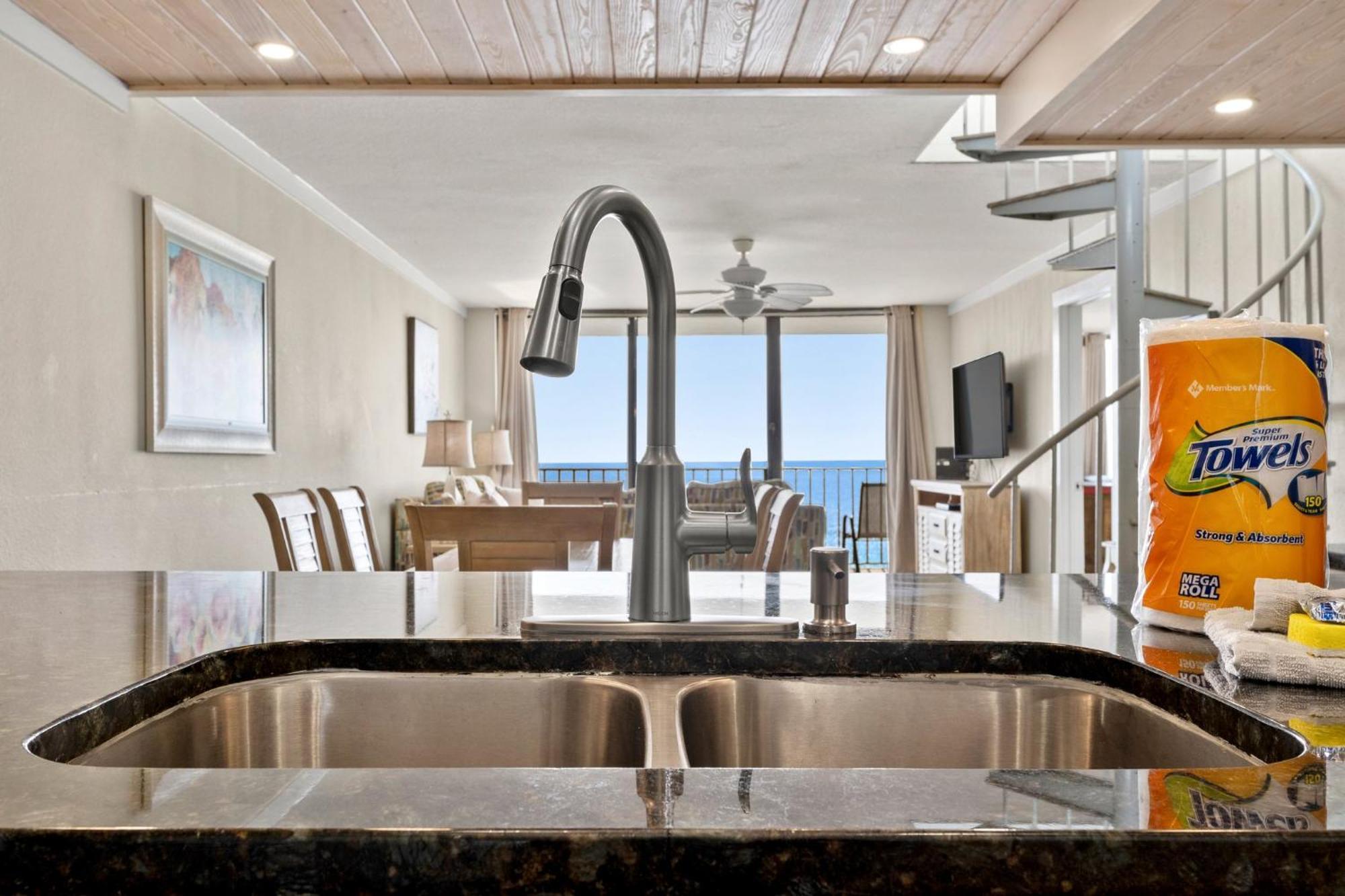 Edgewater 1210-1 * Panama City Beach