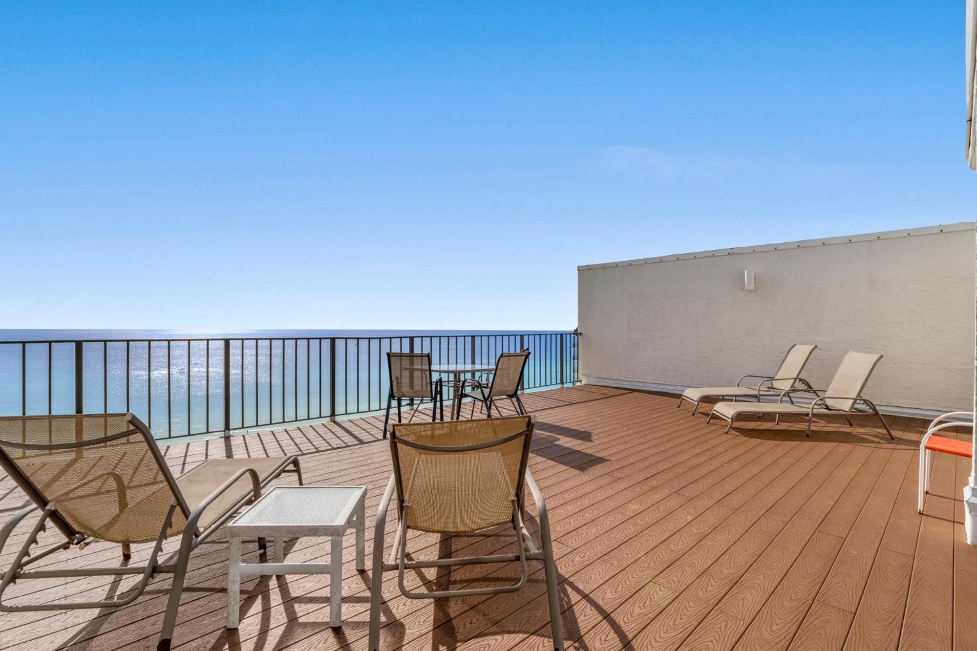 Edgewater 1210-1
